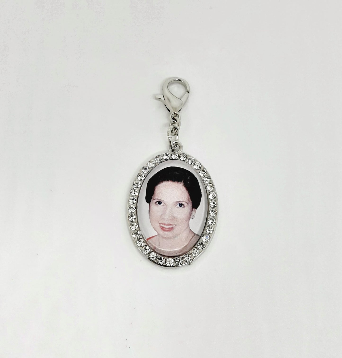 Medium Rhinestone Oval Boutonniere / Bouquet Charm (Design C3, C8)