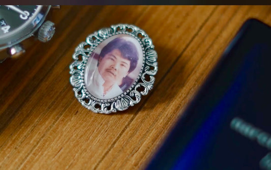 Silver Medium Oval Pin (Design PS2)